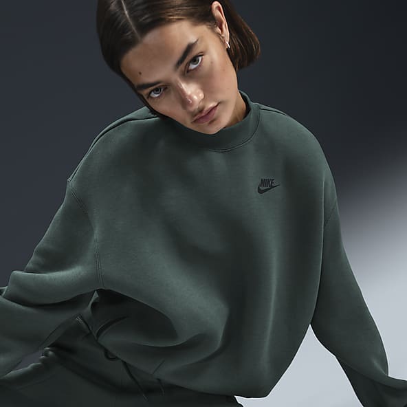 New Clothing. Nike